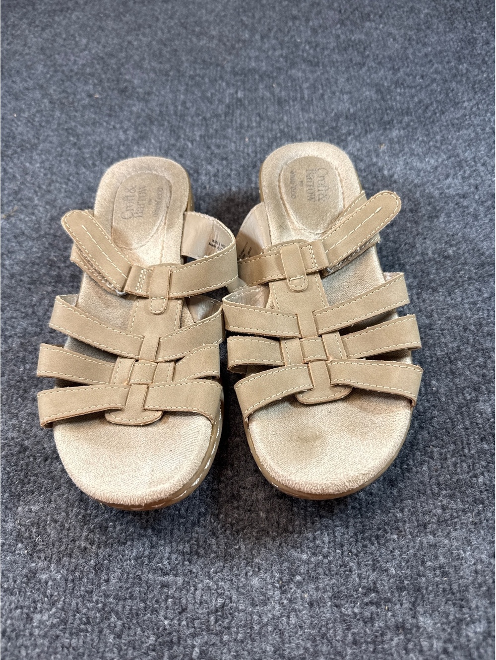 Croft & Barrow Women’s Beige Strappy Wedge Sandals Slip On Comfort Shoes